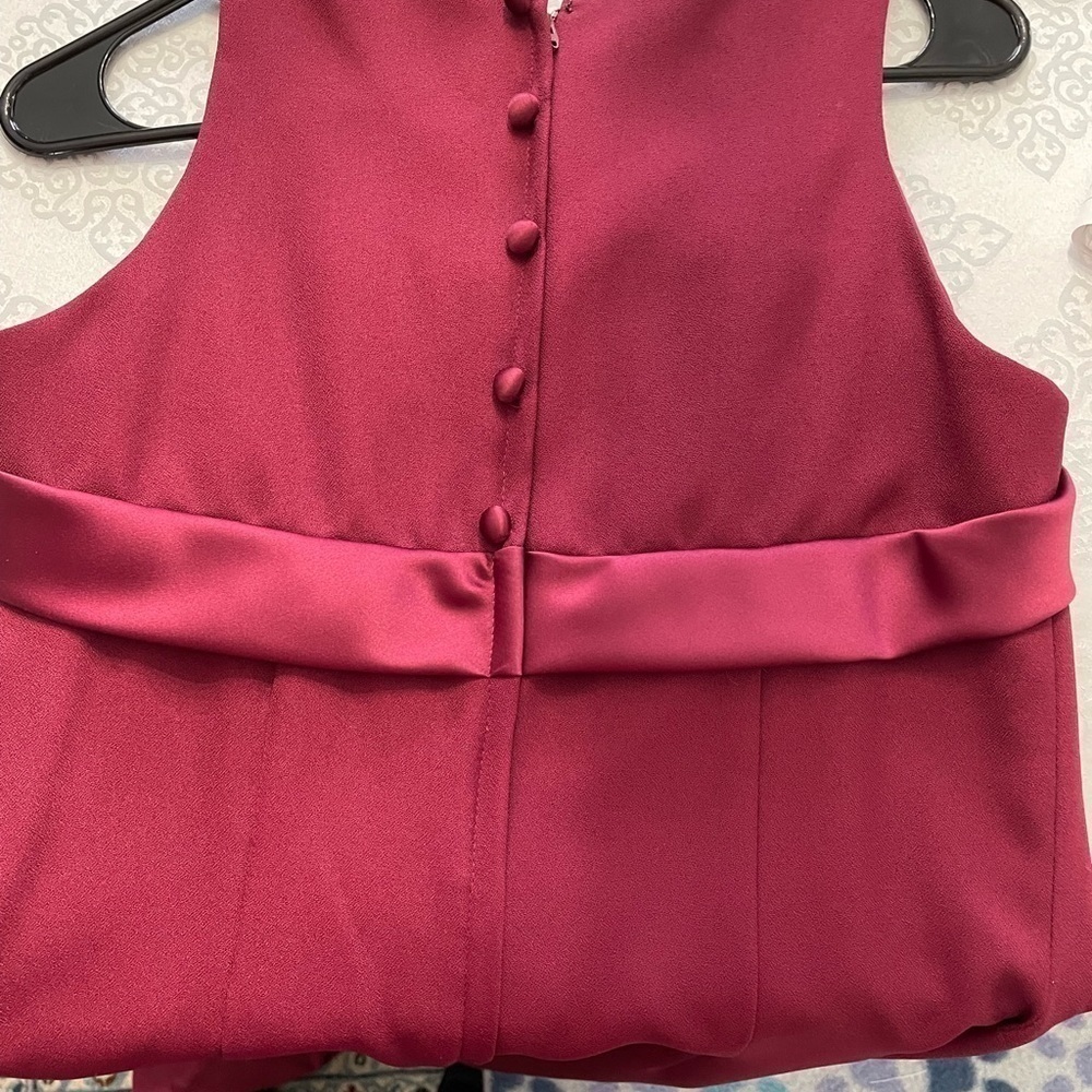 Alec design women’s Burgundy gown size 12 slit on the side satin Embellishment - Picture 5 of 6